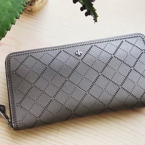 Tory Burch Perforated Zip Continental Wallet